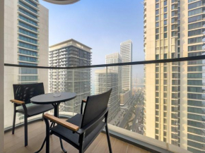 Silkhaus 1BDR in Marina Vista with Private Beach